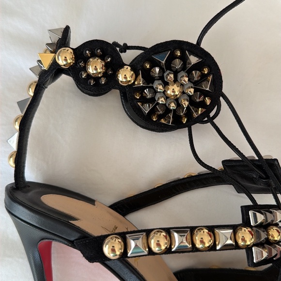 Christian Louboutin Kaleikita studded leather lace up sandals in black. - Picture 6 of 10